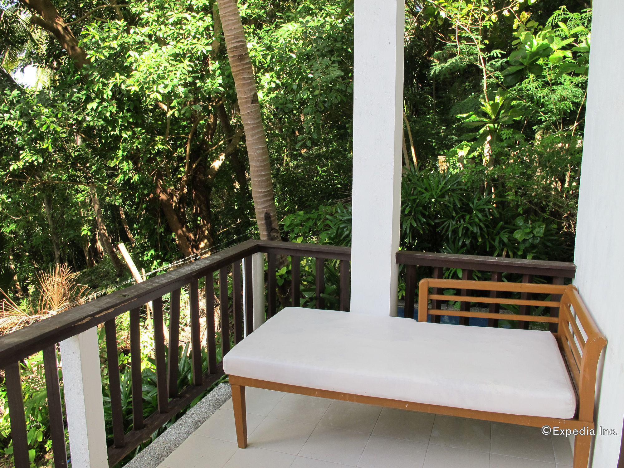 Buri Resort & Spa