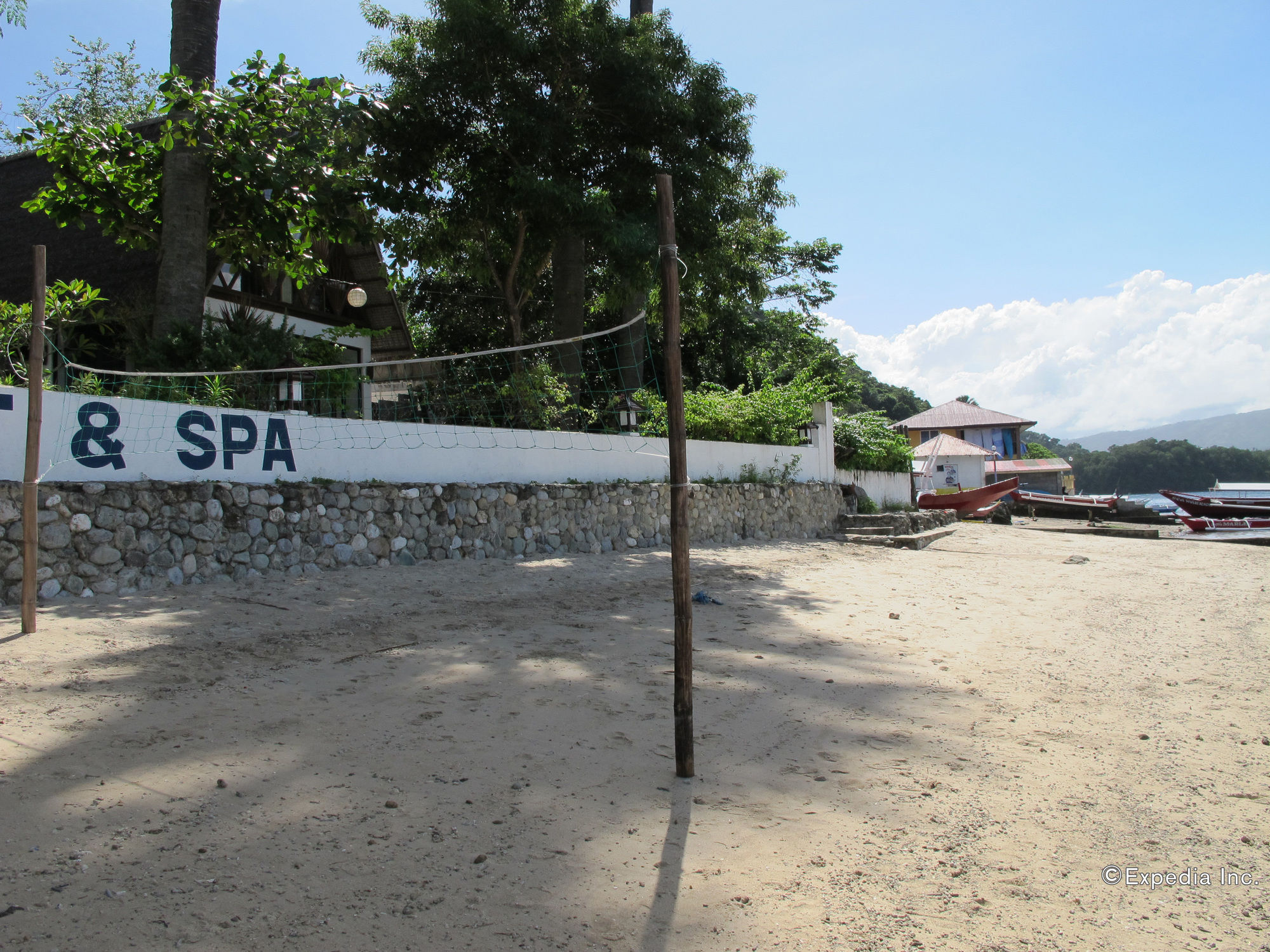 Buri Resort & Spa