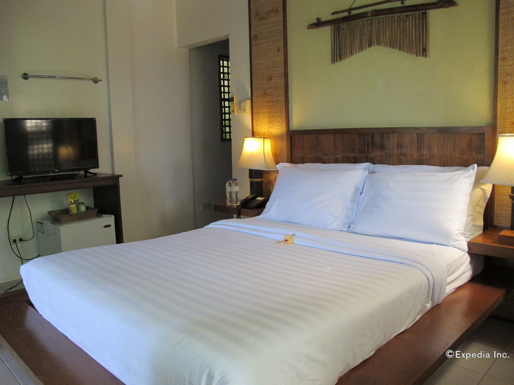 Buri Resort & Spa