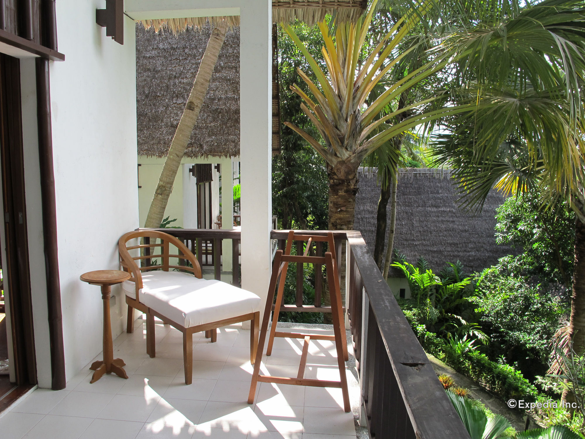 Buri Resort & Spa