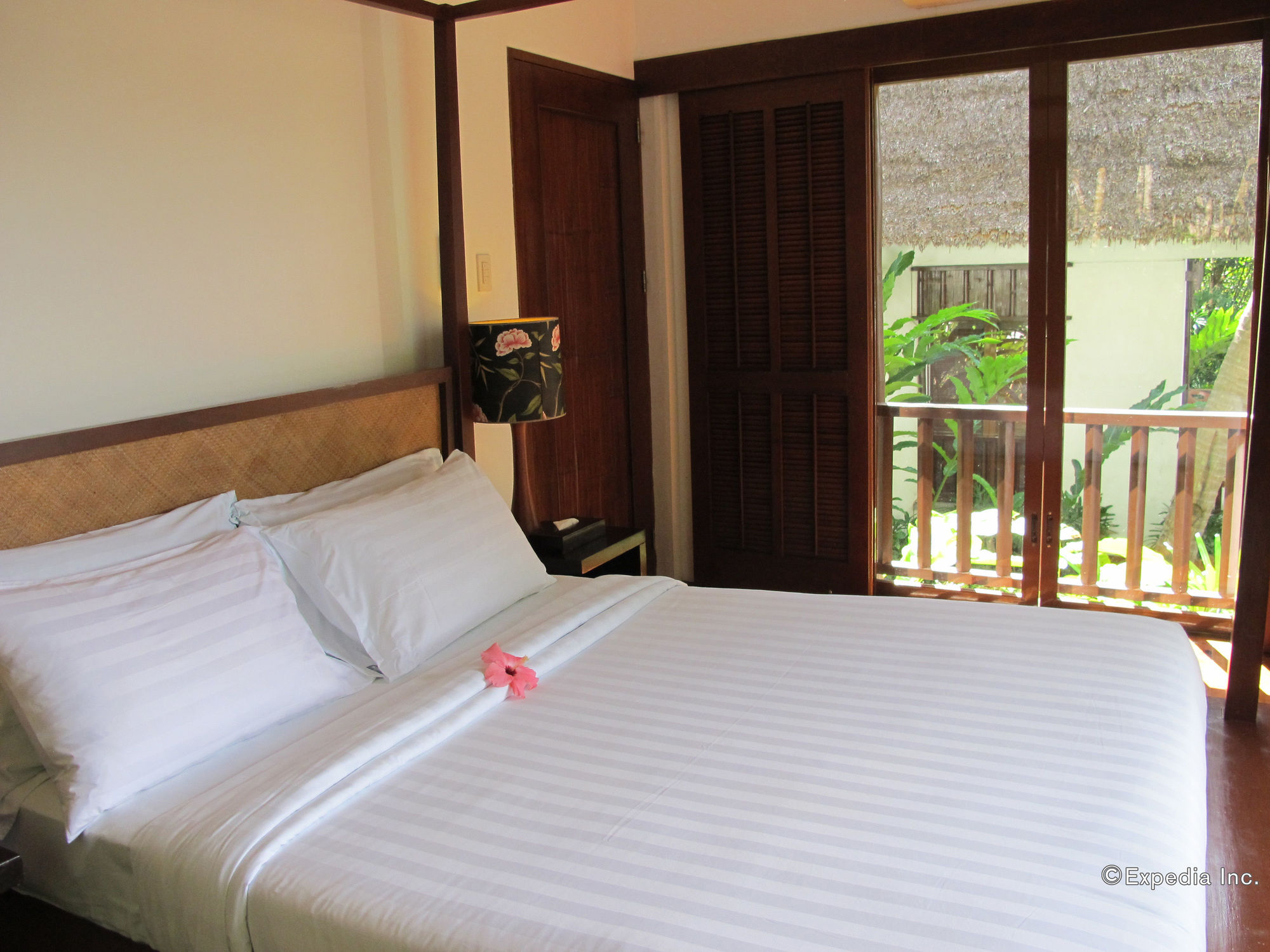 Buri Resort & Spa