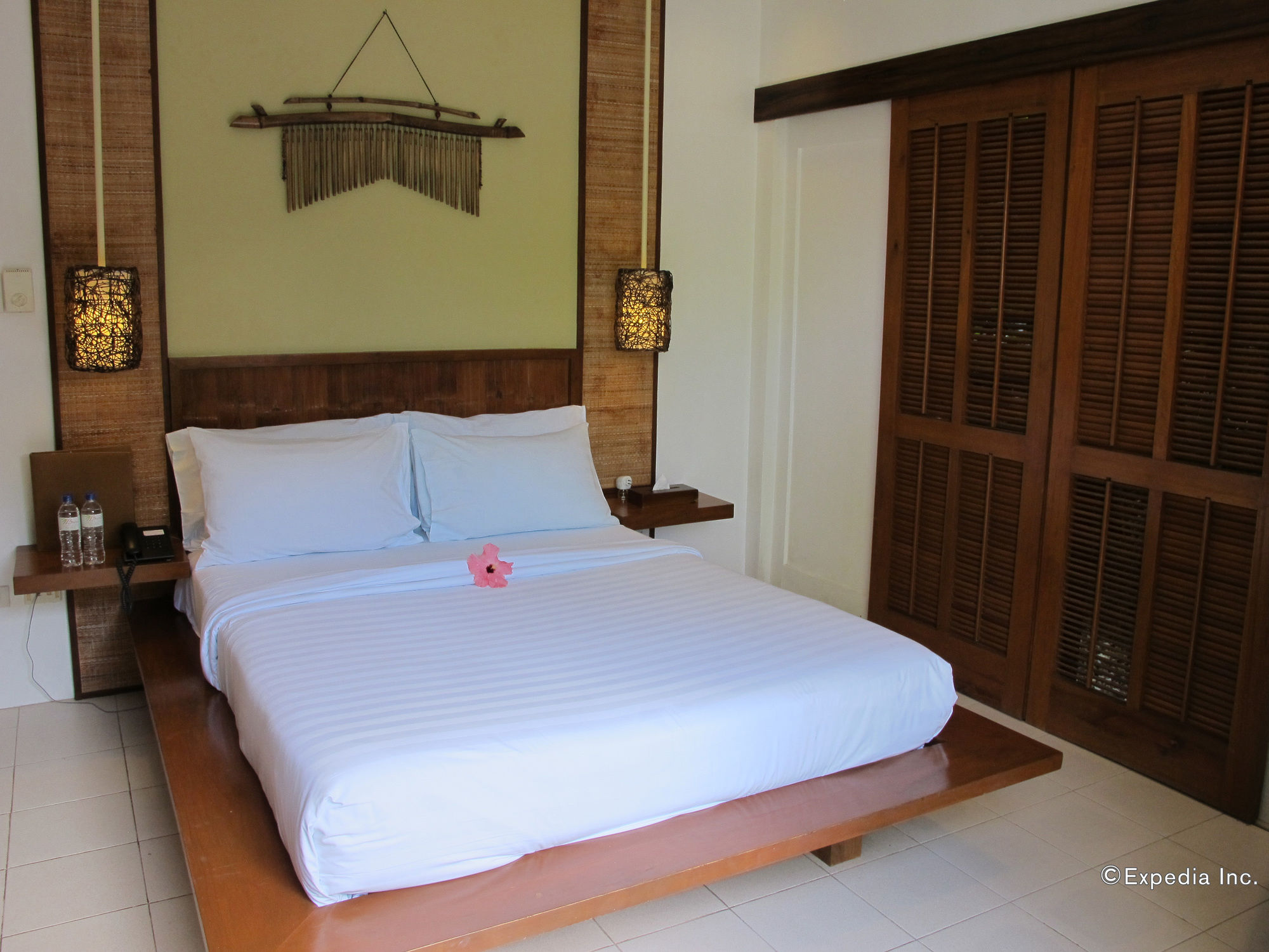 Buri Resort & Spa
