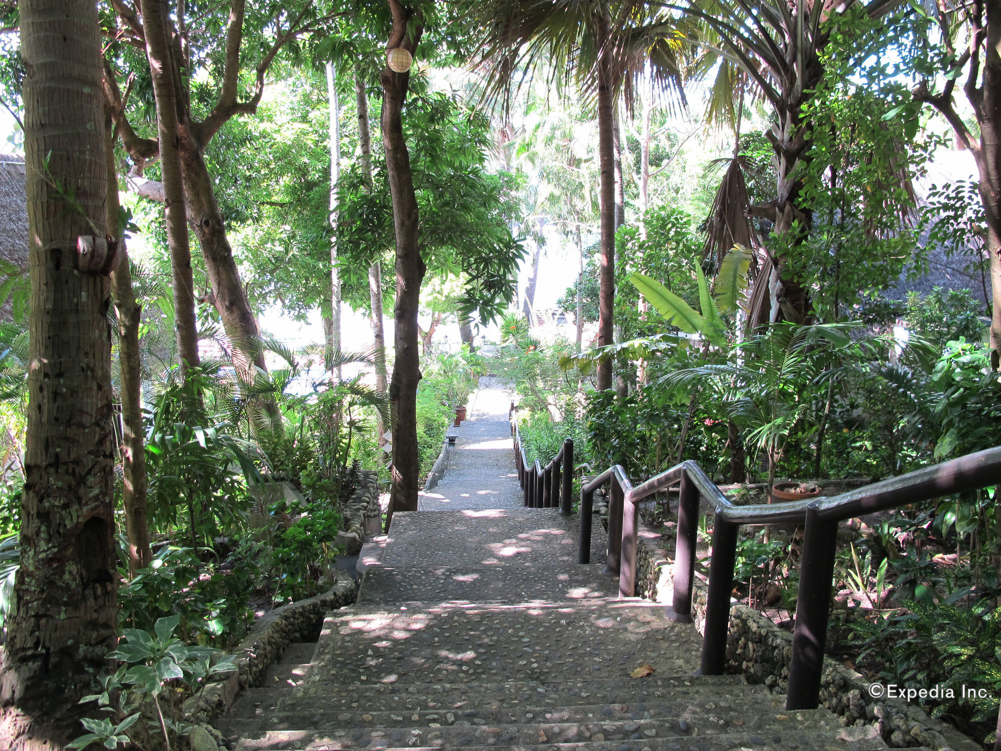 Buri Resort & Spa