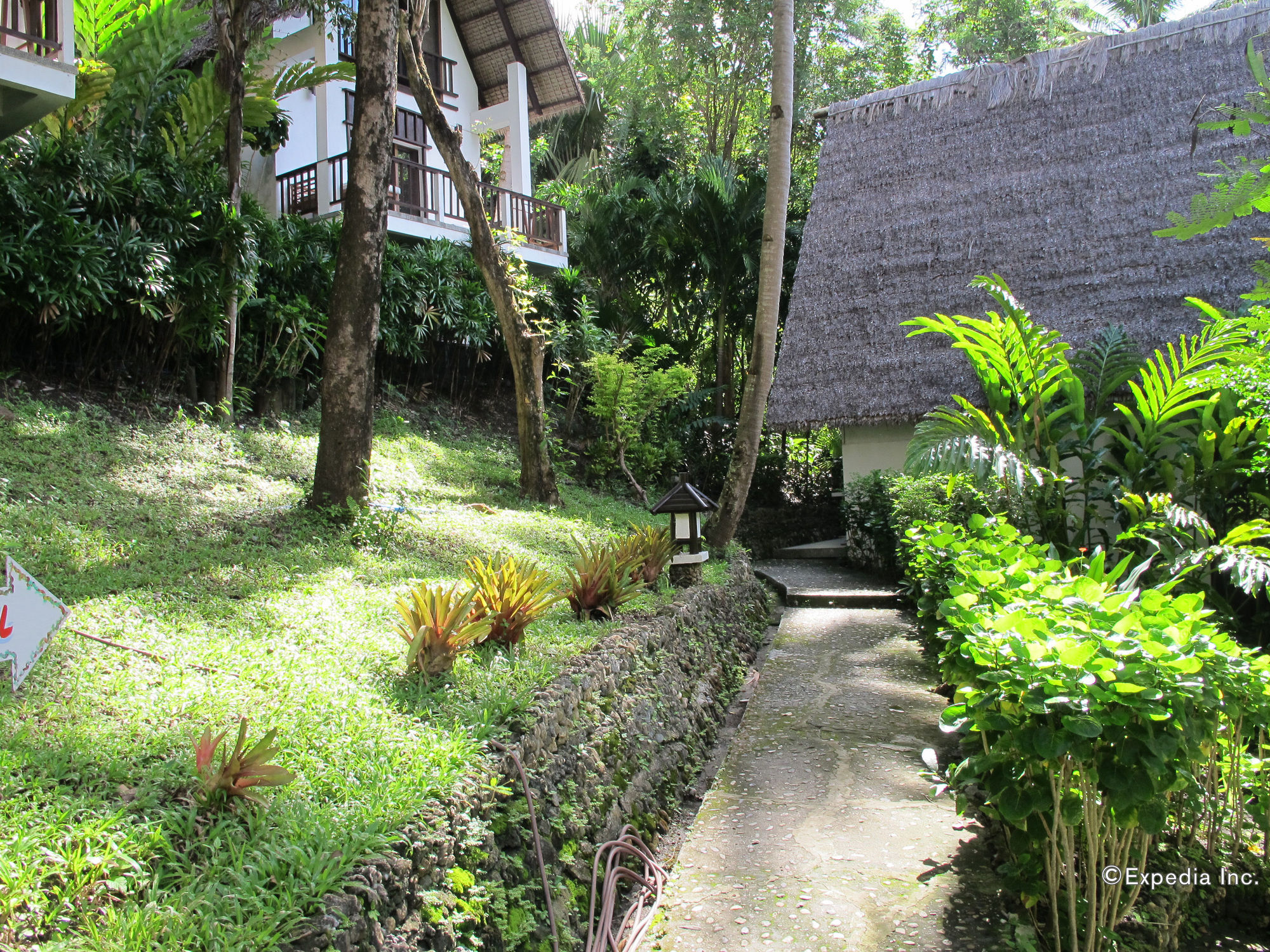 Buri Resort & Spa