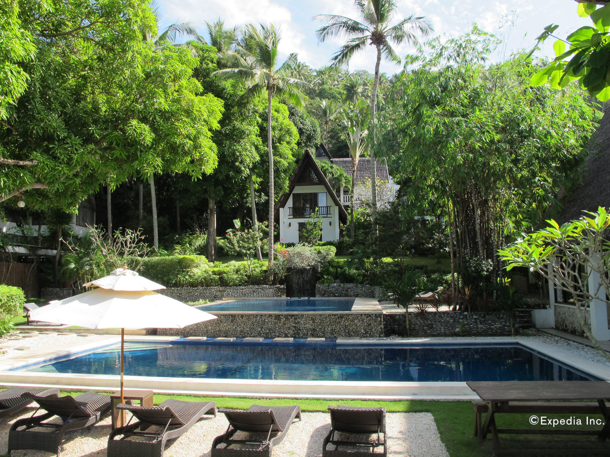 Buri Resort & Spa