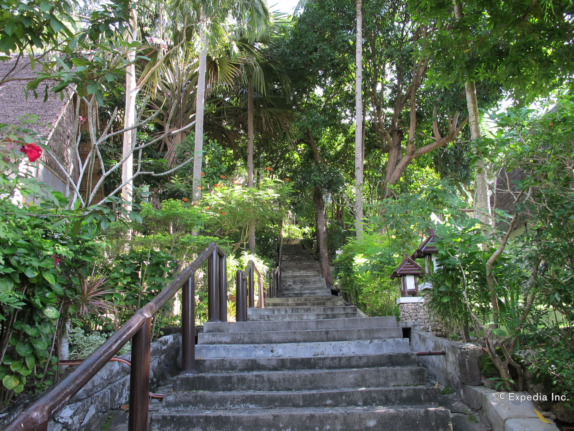 Buri Resort & Spa