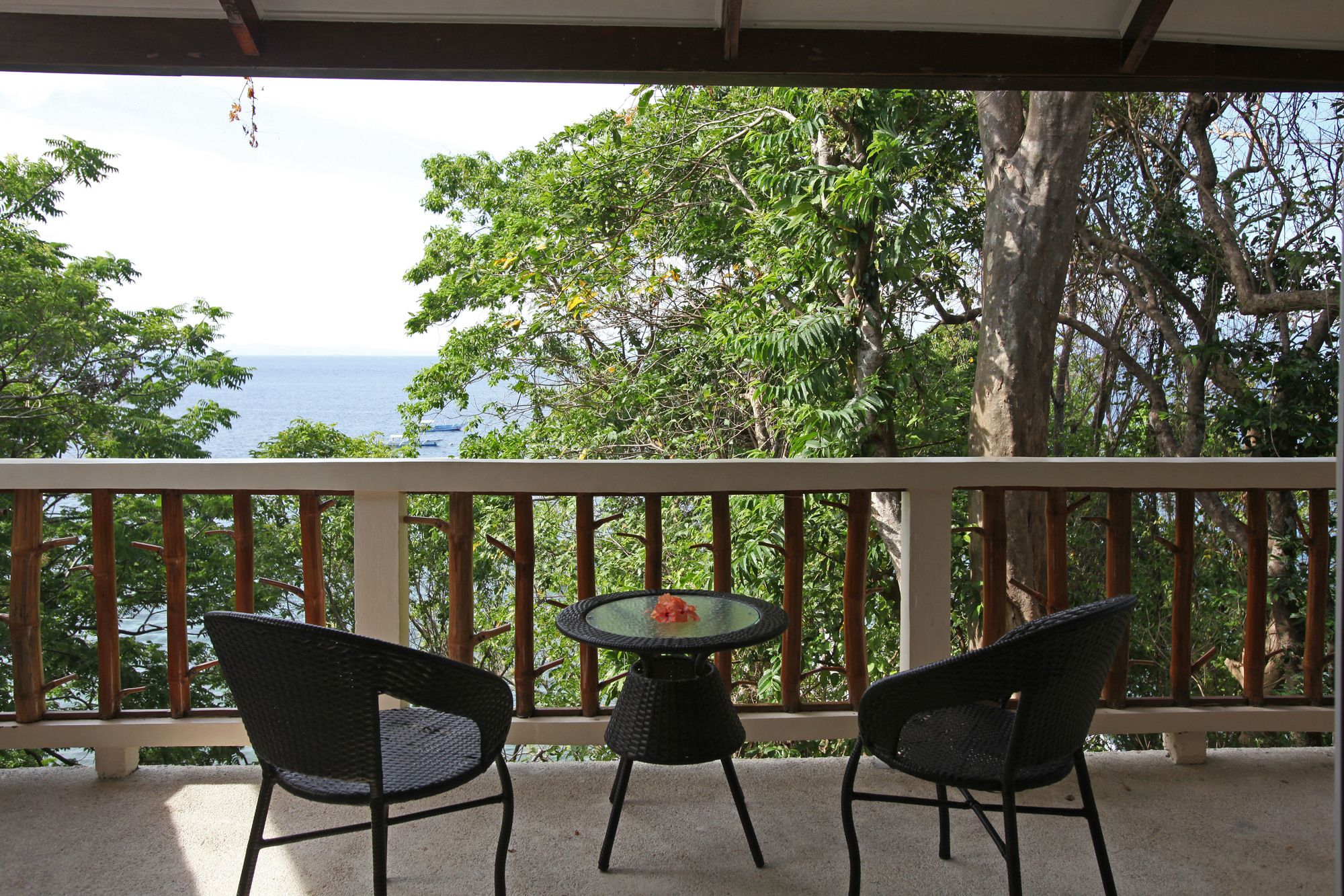 El Galleon Beach Resort