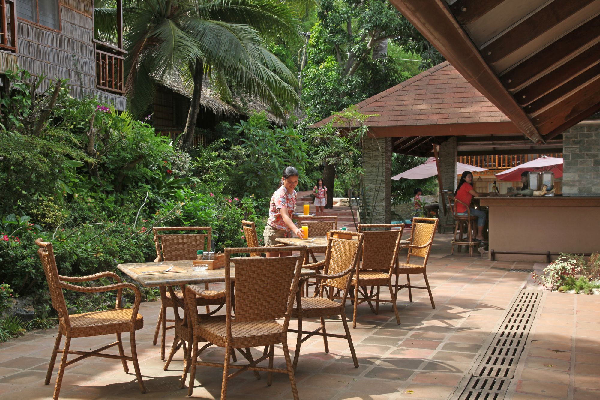 El Galleon Beach Resort