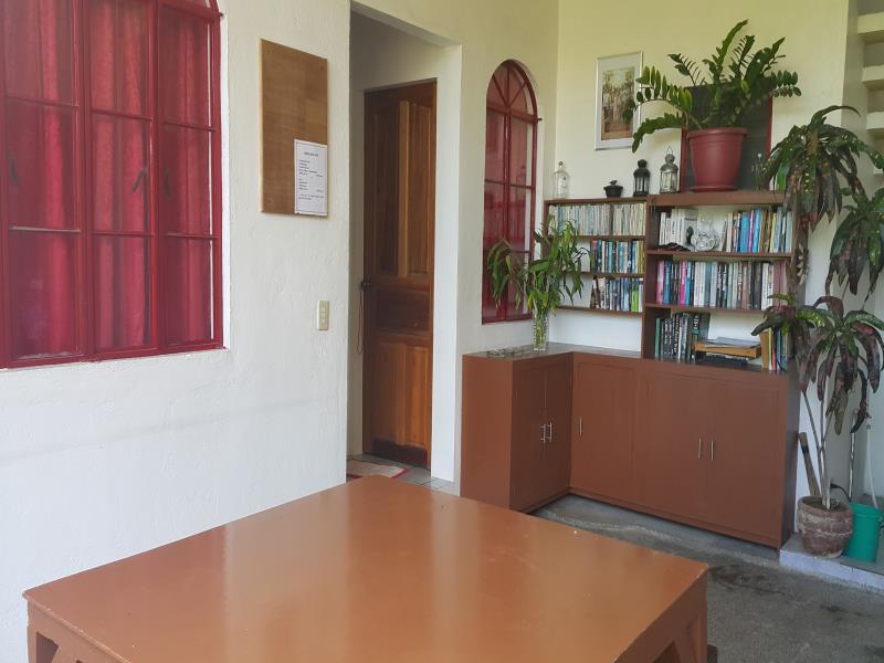 Felina Guest House