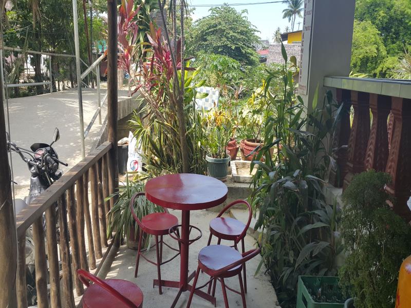 Felina Guest House