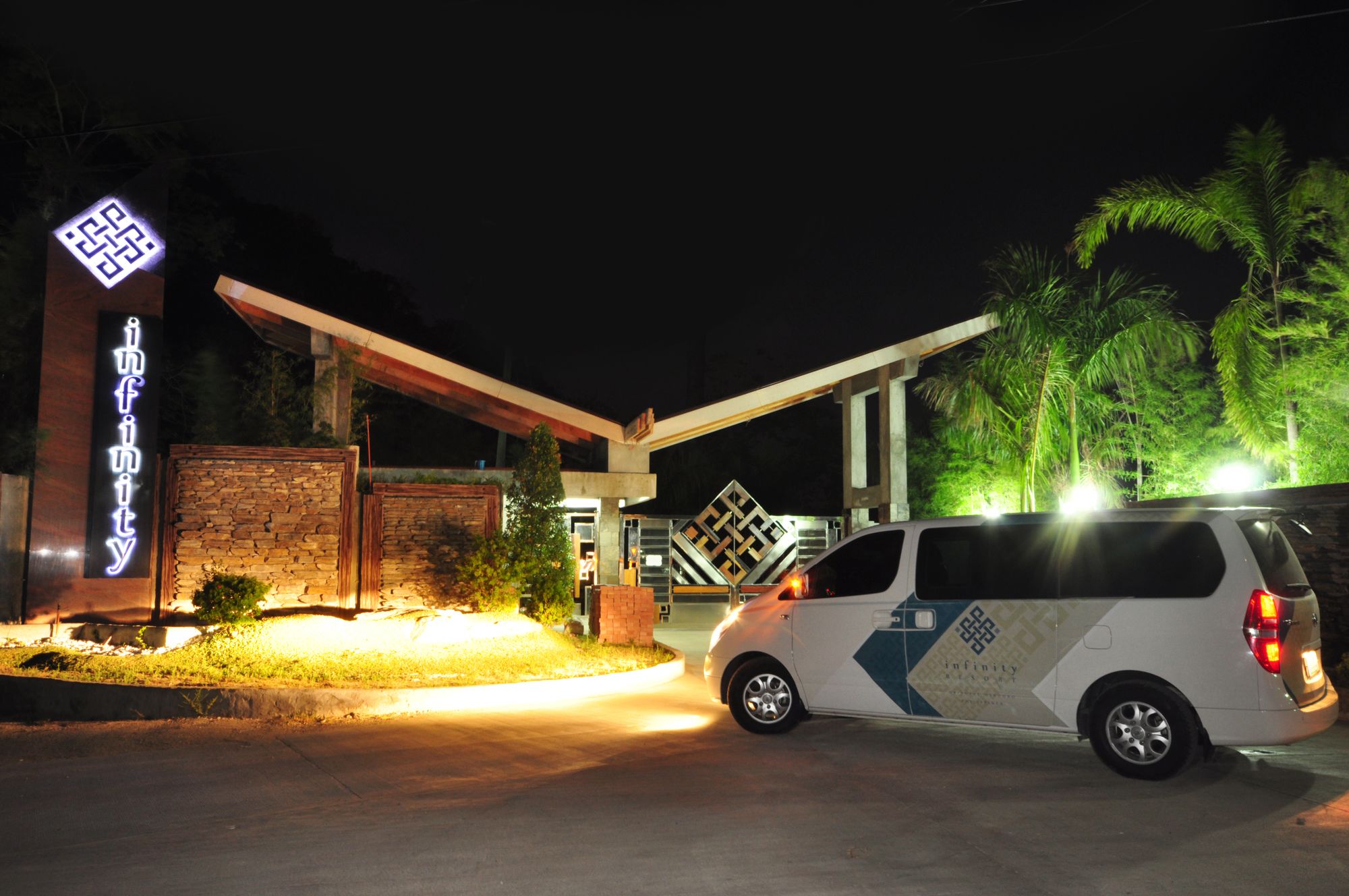 Infinity Resort