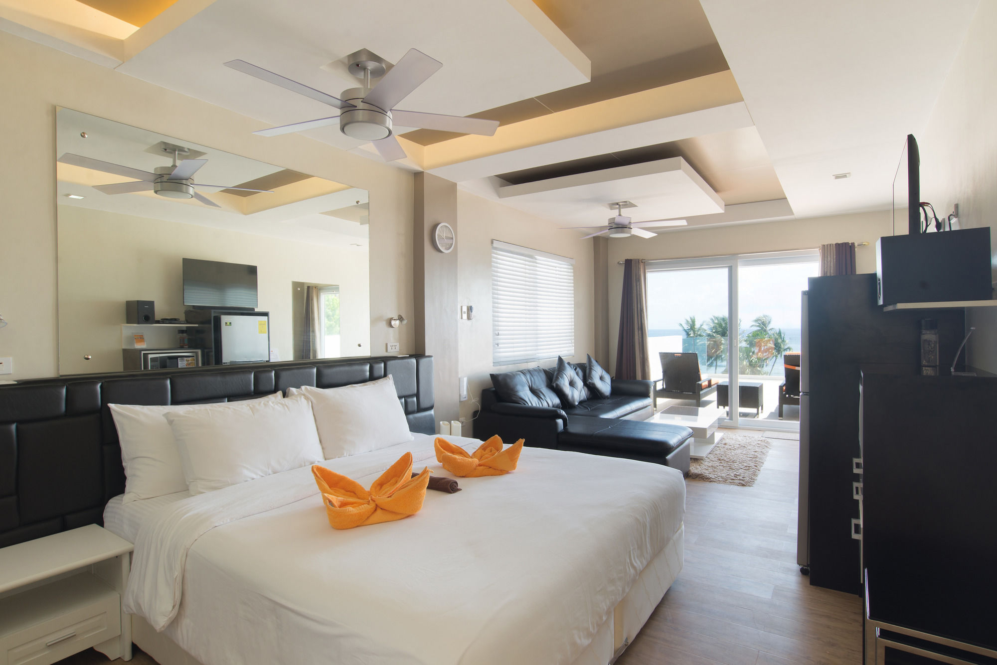 Lalaguna Villas Luxury Resort