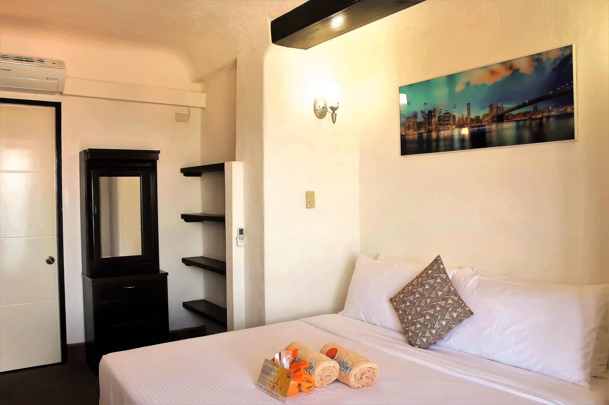 Lalaguna Villas Luxury Resort