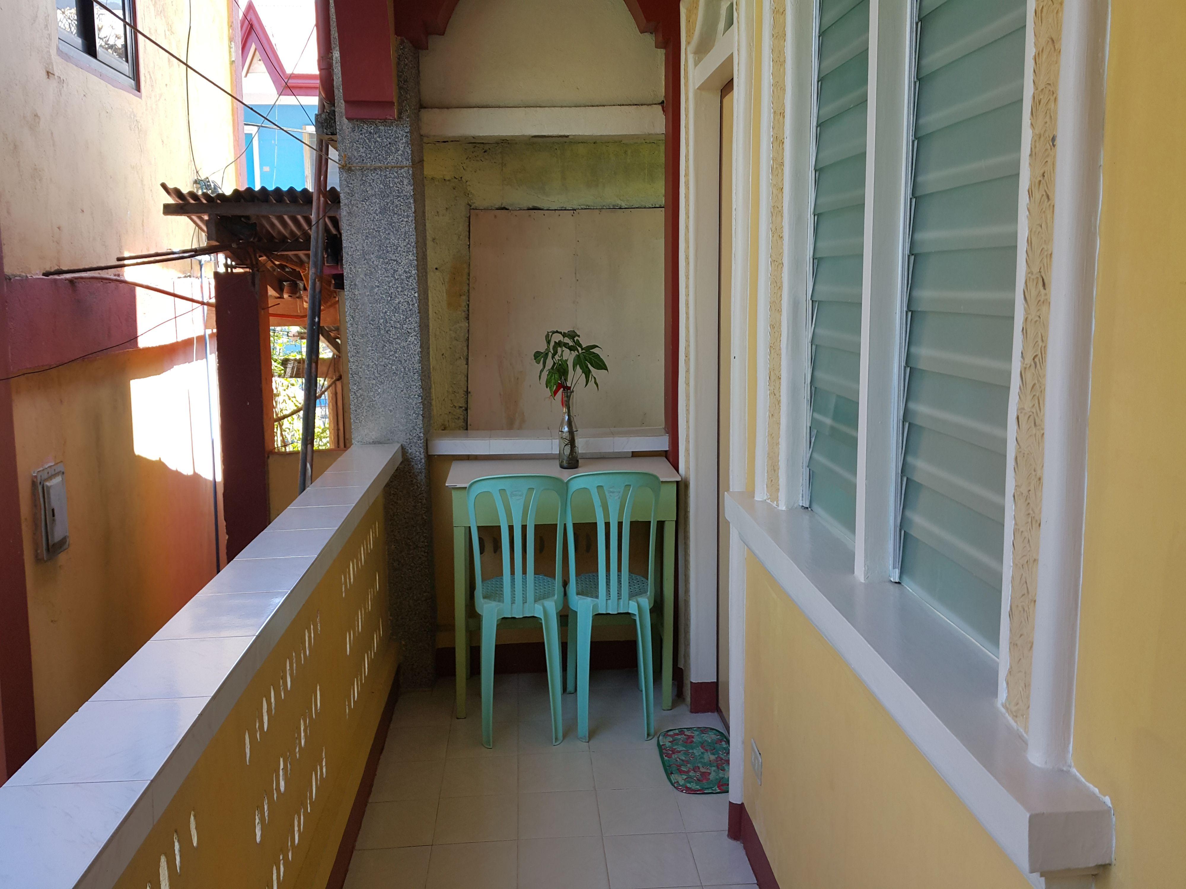 Manalo's Lodge