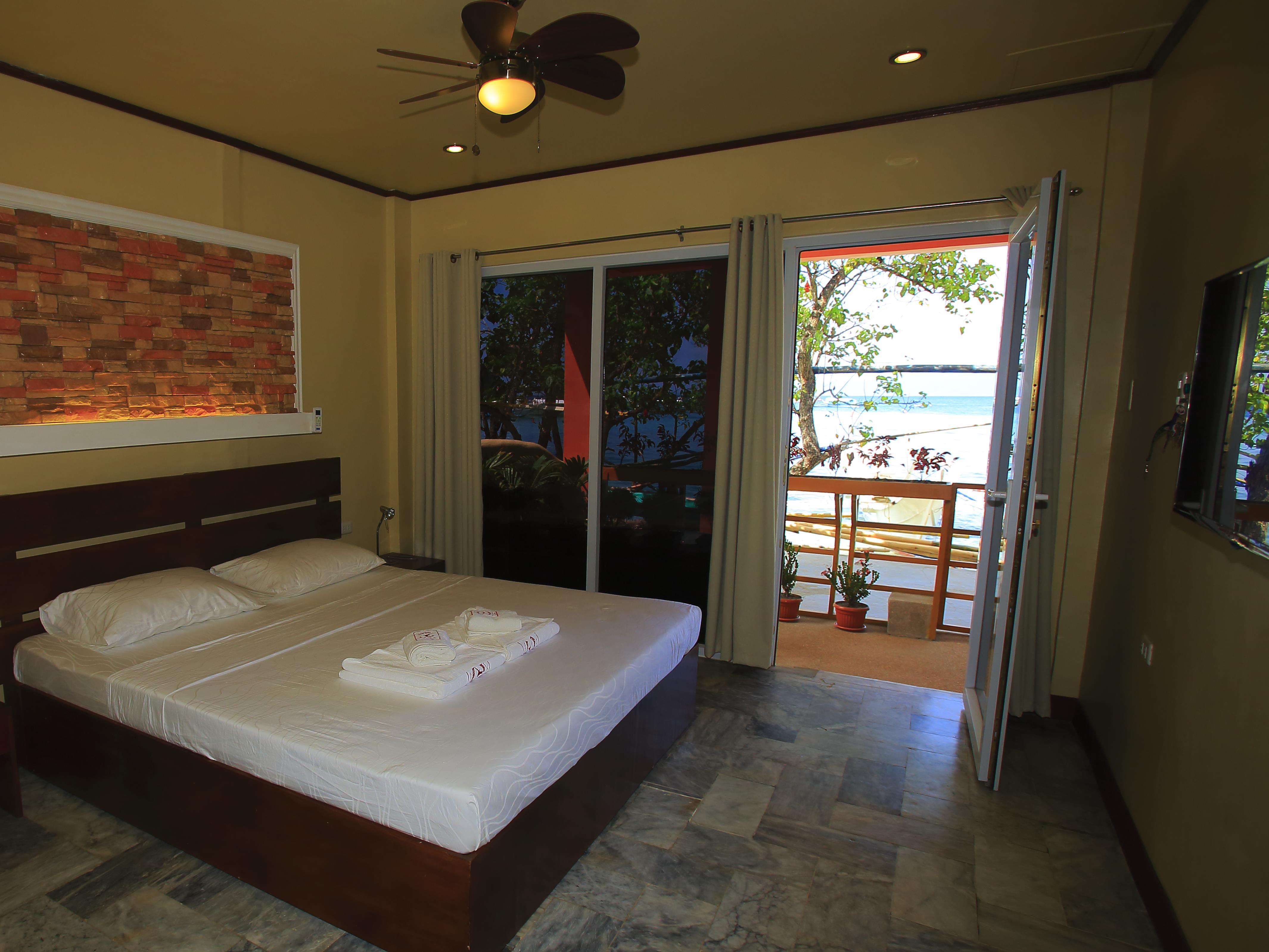 Papa Fred's Beach Resort