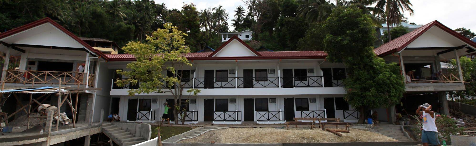 Paradise Resort & Dive Center