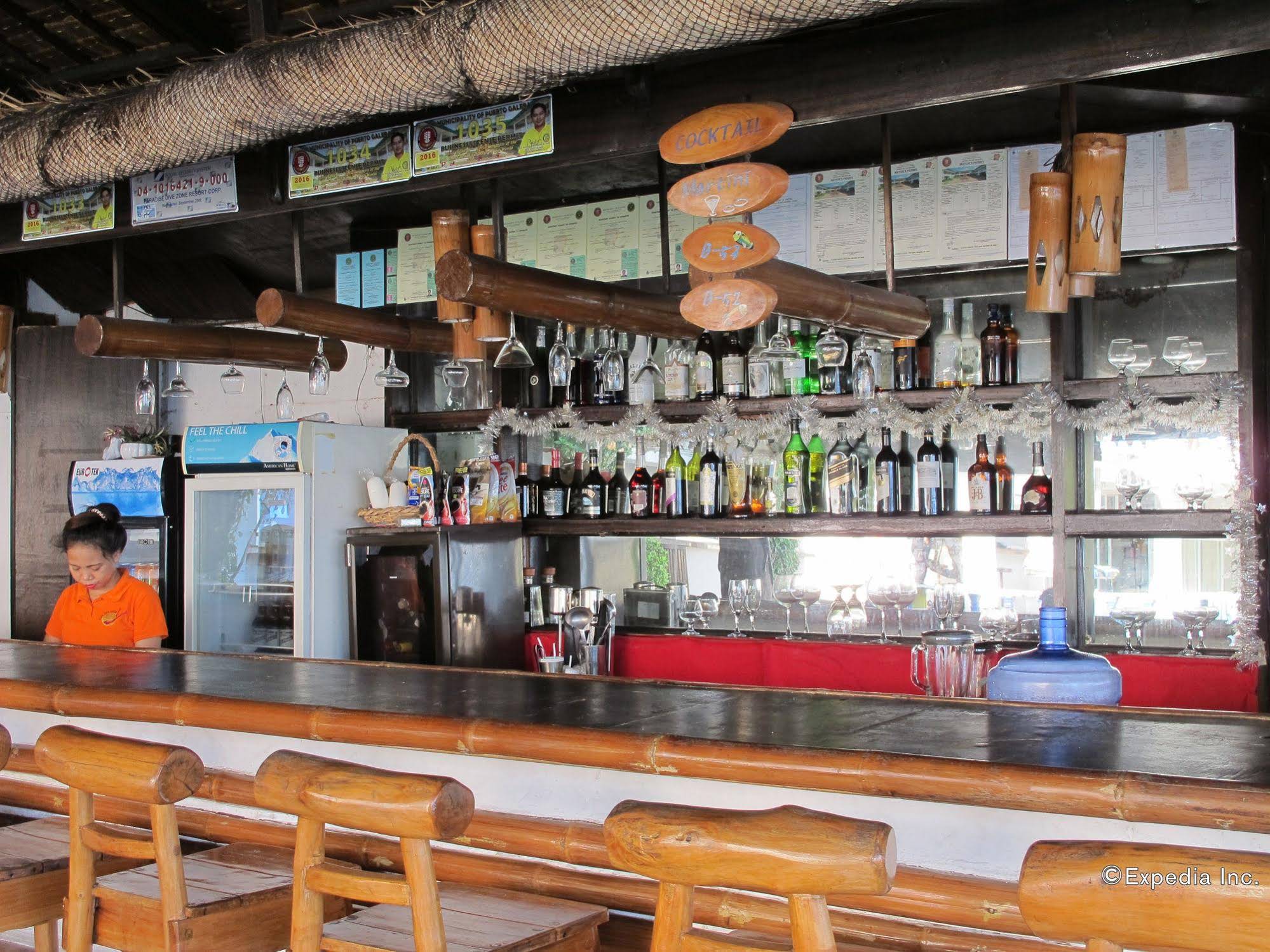 Paradise Resort & Dive Center