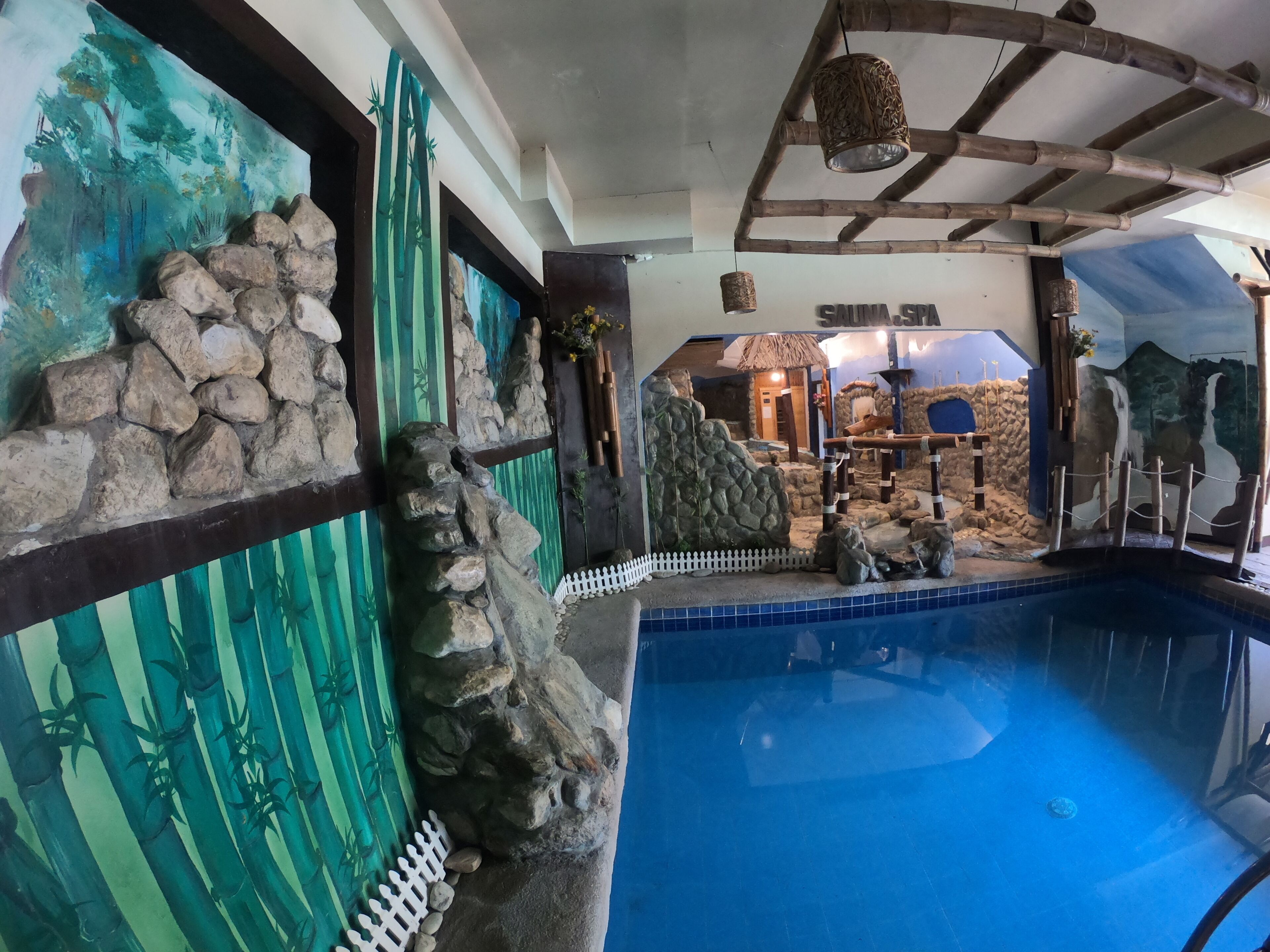 Puerto Galera Boutique Resort