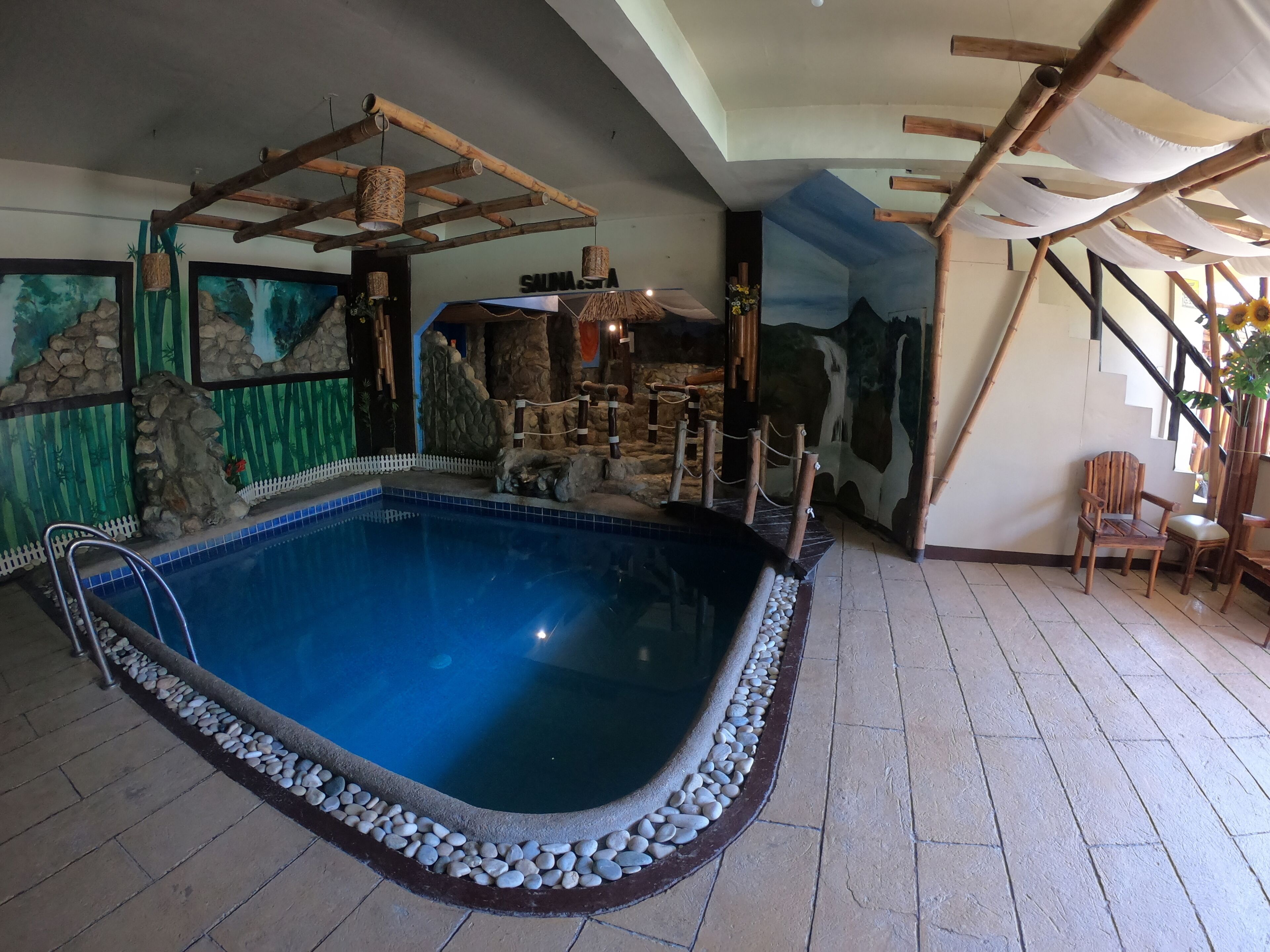 Puerto Galera Boutique Resort