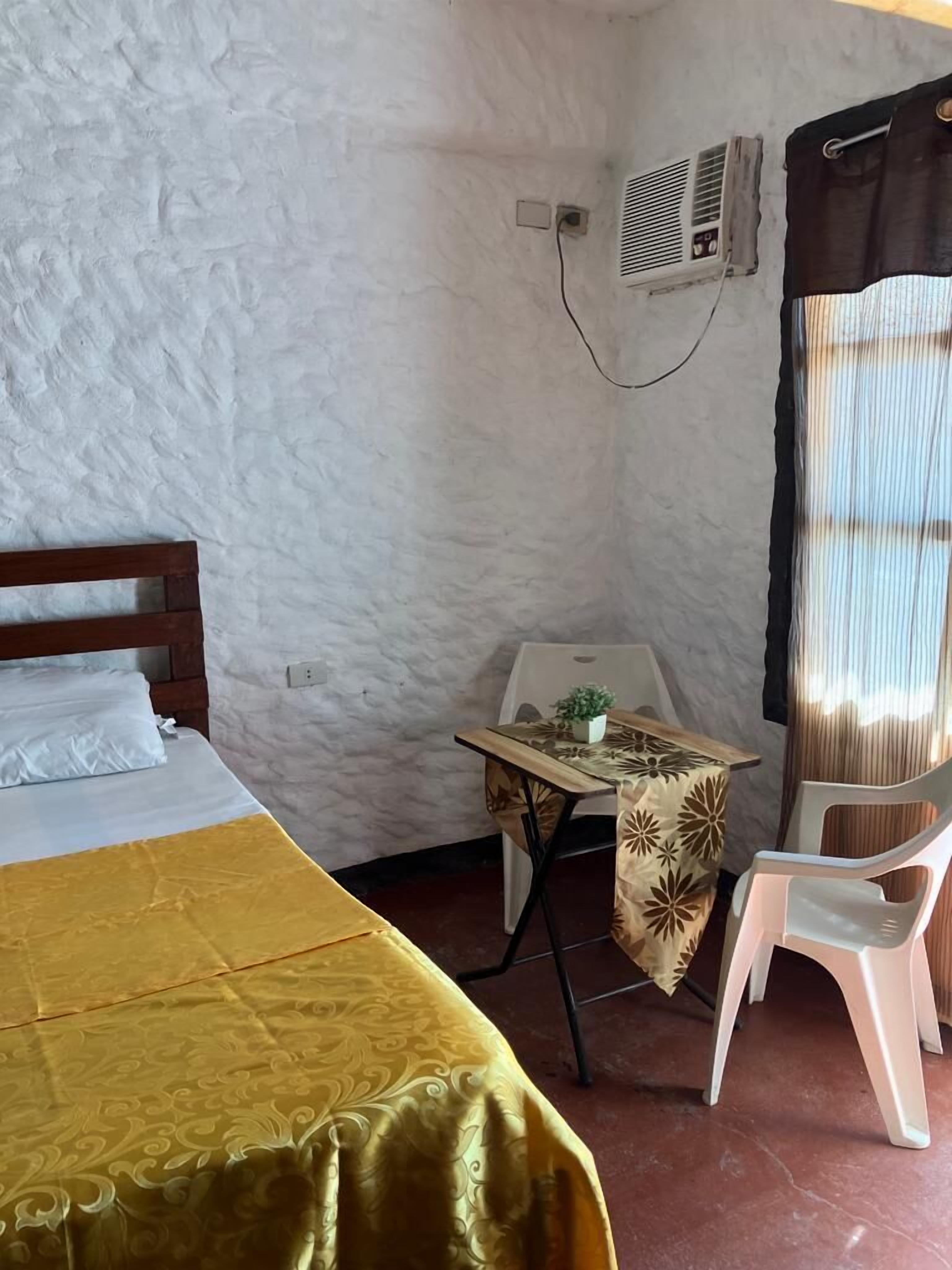 Puerto Galera Boutique Resort