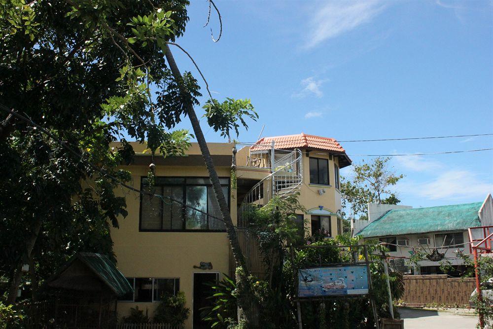 Puerto Nirvana Resort