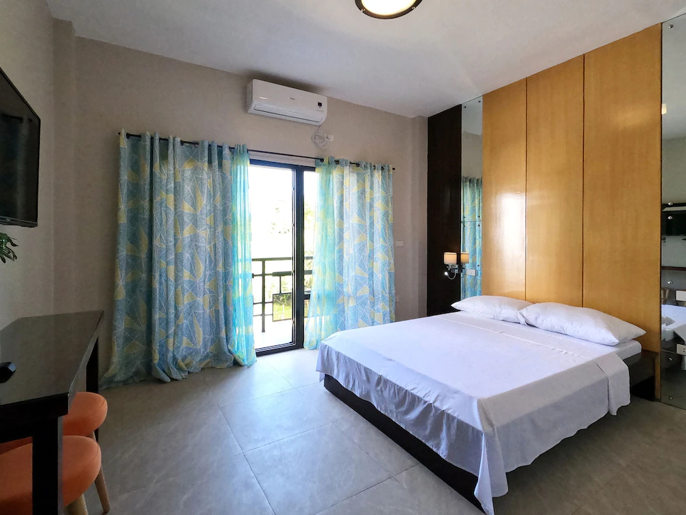 Rold and Roub Suite by Cocotel