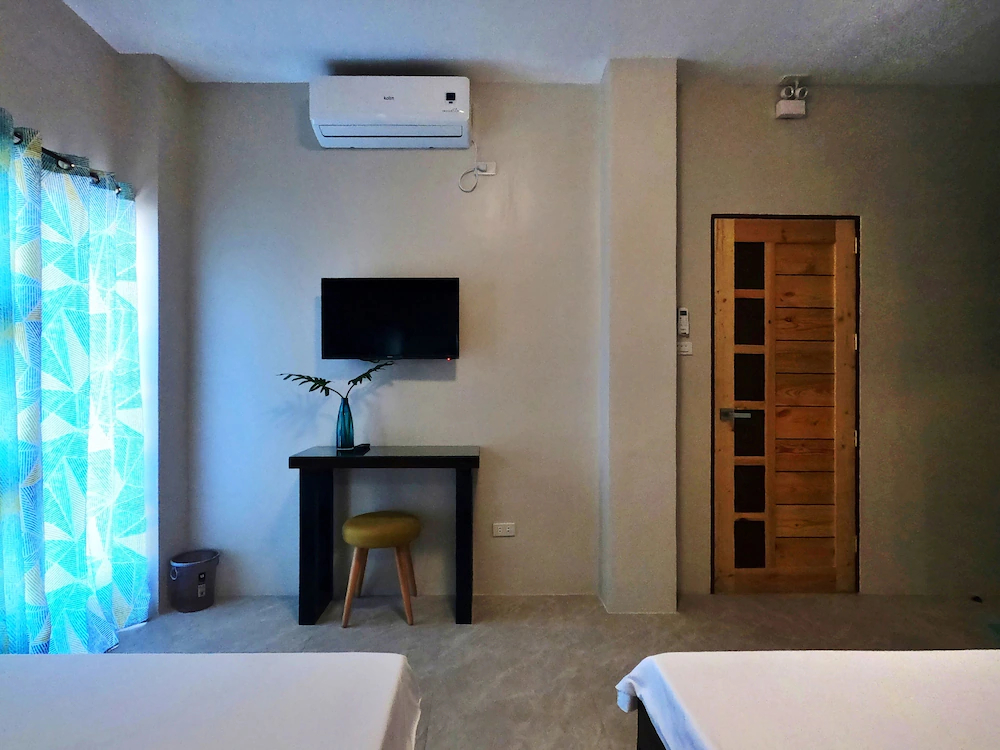 Rold and Roub Suite by Cocotel