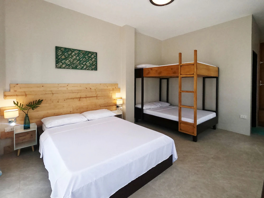 Rold and Roub Suite by Cocotel