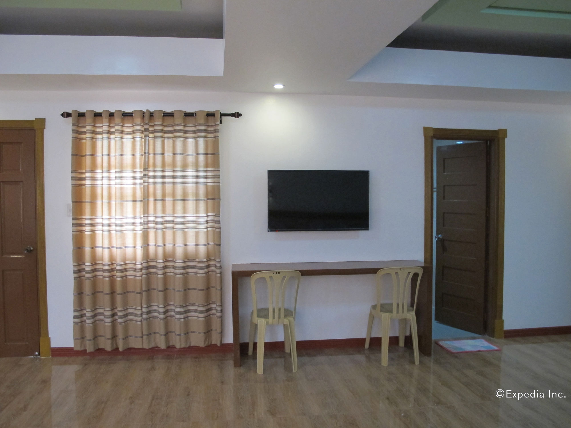 Sea Jewel Beach Resort