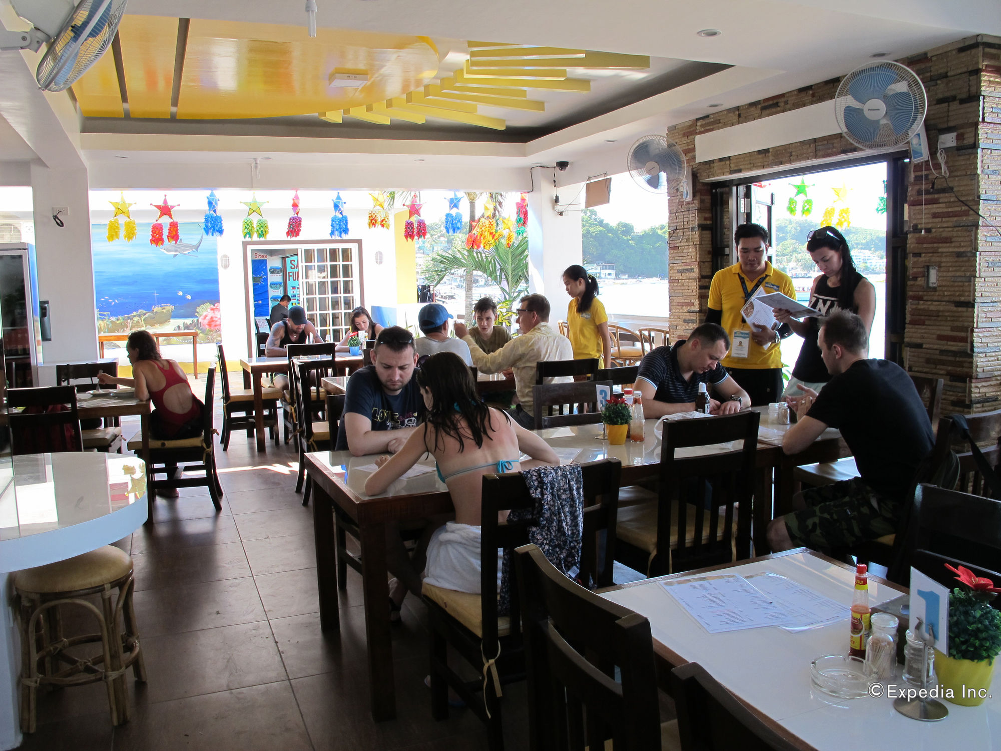 Seashore Beach Resort Bar & Restaurant