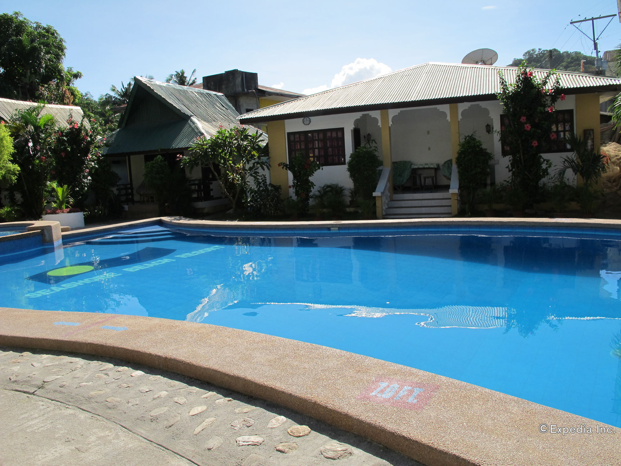 Seashore Beach Resort Bar & Restaurant
