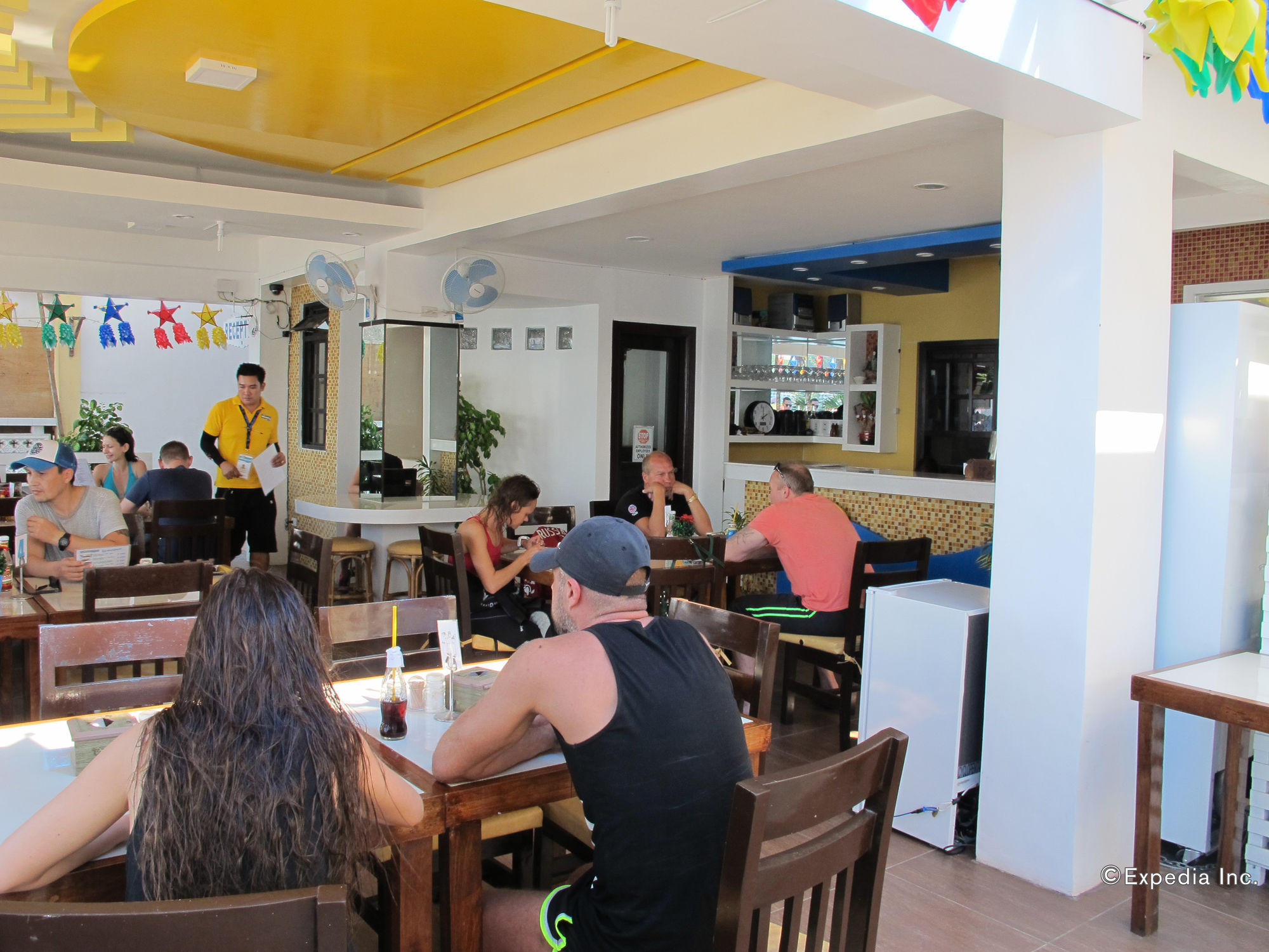 Seashore Beach Resort Bar & Restaurant