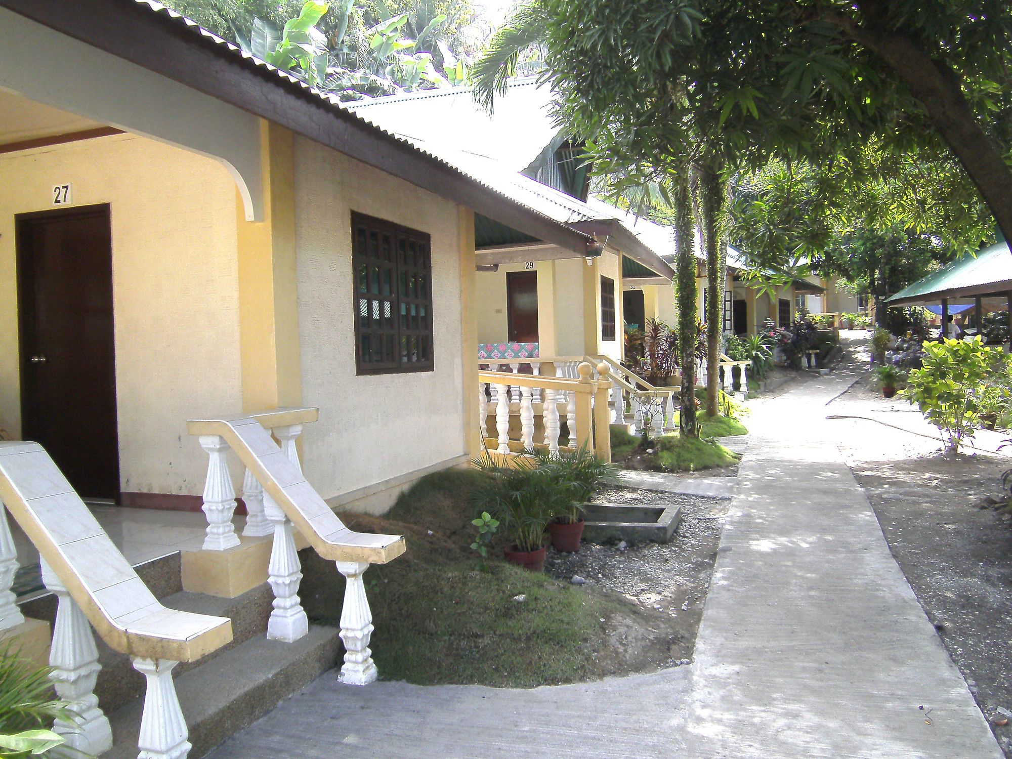 Seashore Beach Resort Bar & Restaurant