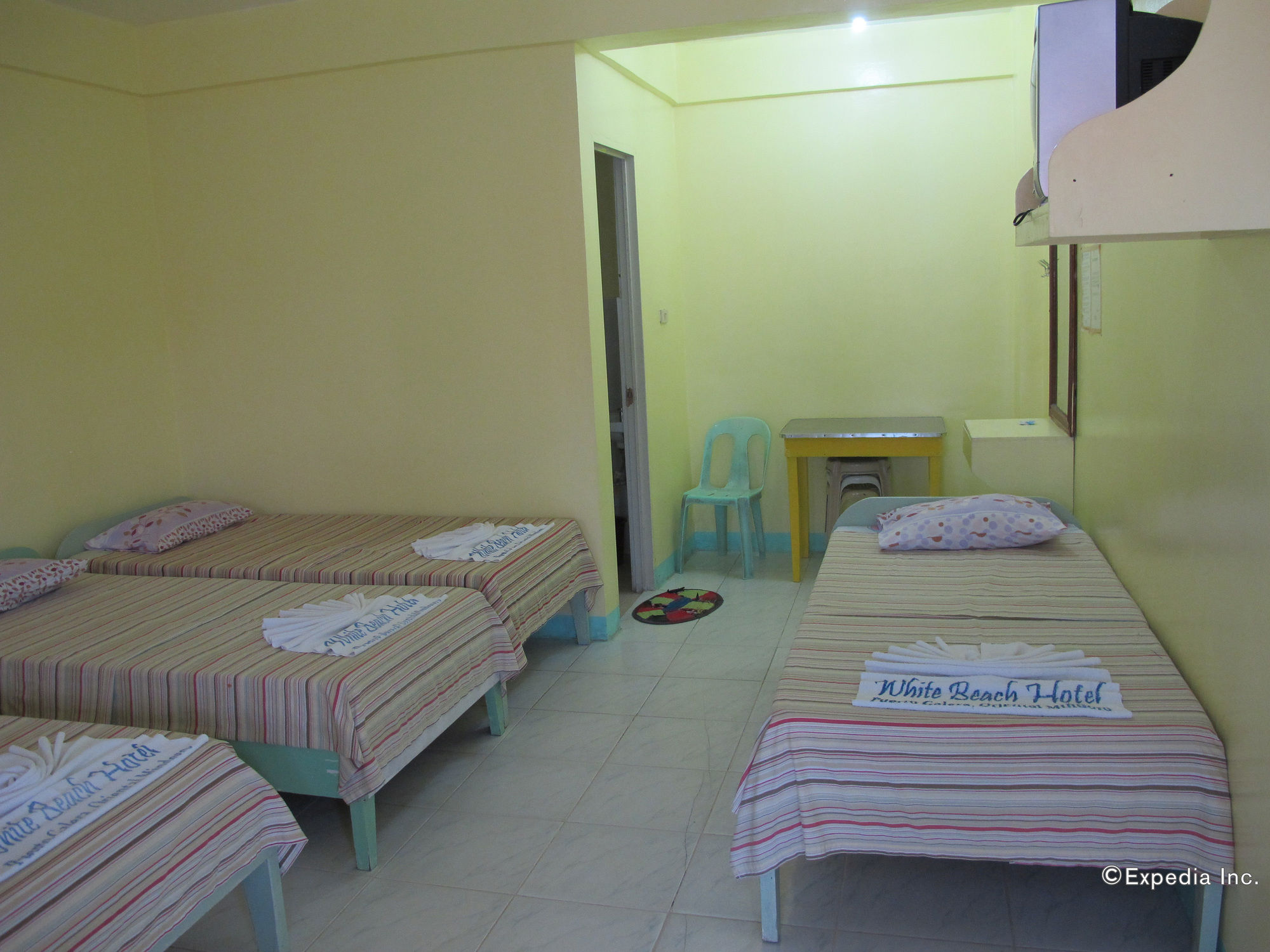 White Beach Hotel