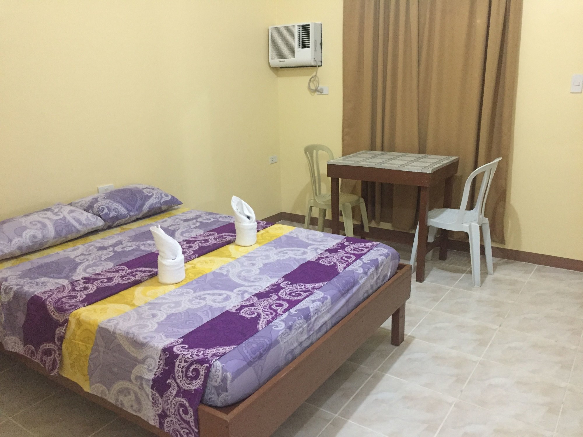White Beach Hotel