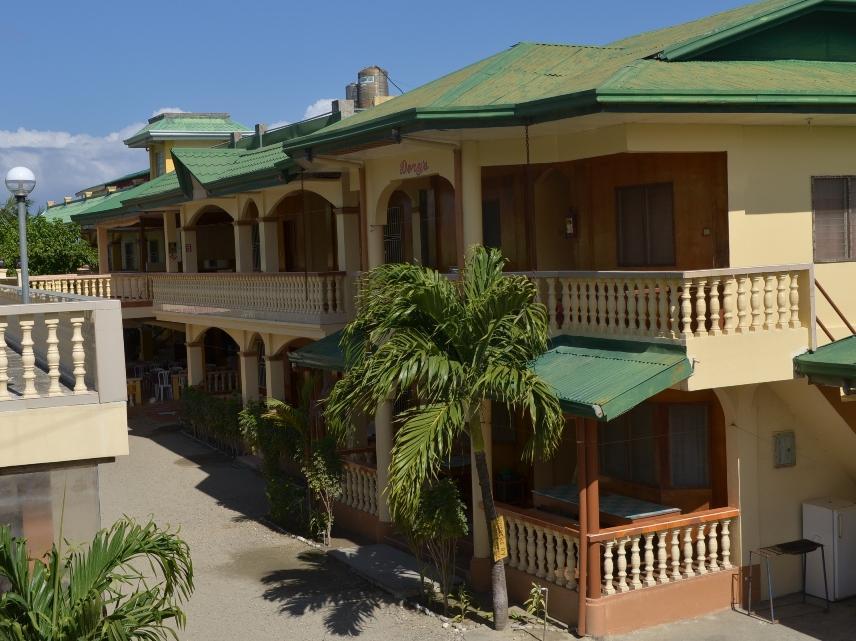White Beach Lodge & Restaurant