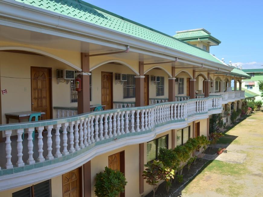 White Beach Lodge & Restaurant
