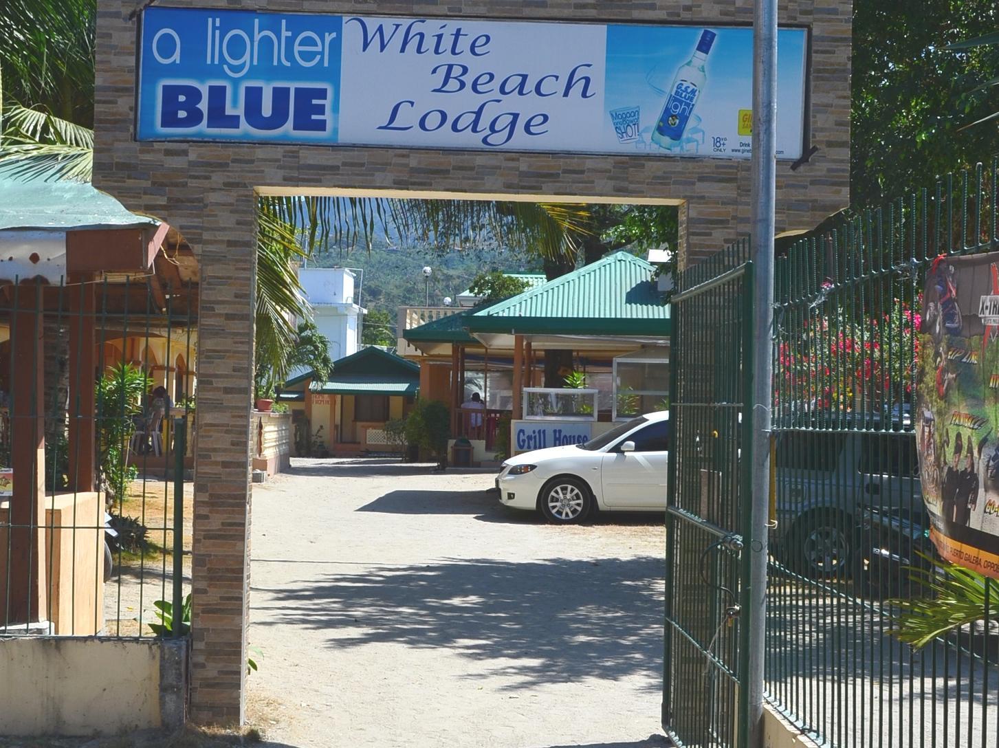 White Beach Lodge & Restaurant