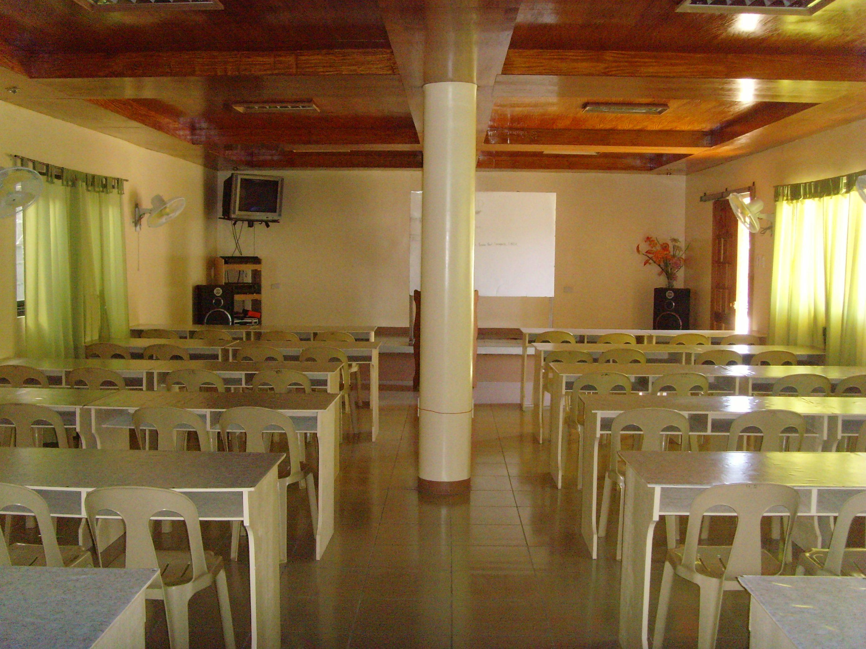 White Beach Lodge & Restaurant