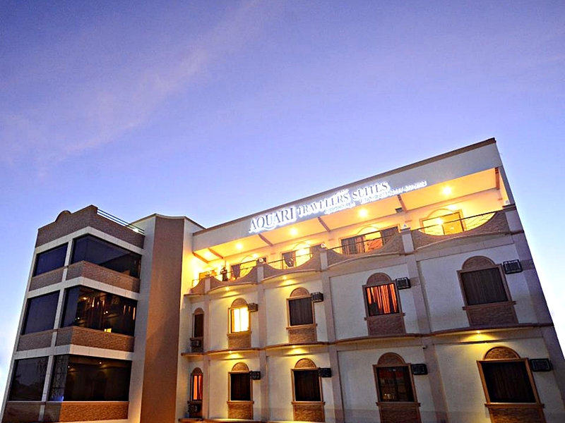 Aquari Travelers Suites
