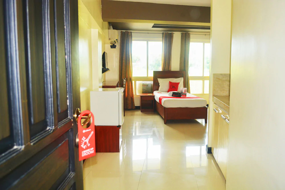 Ava Palm Suites by RedDoorz