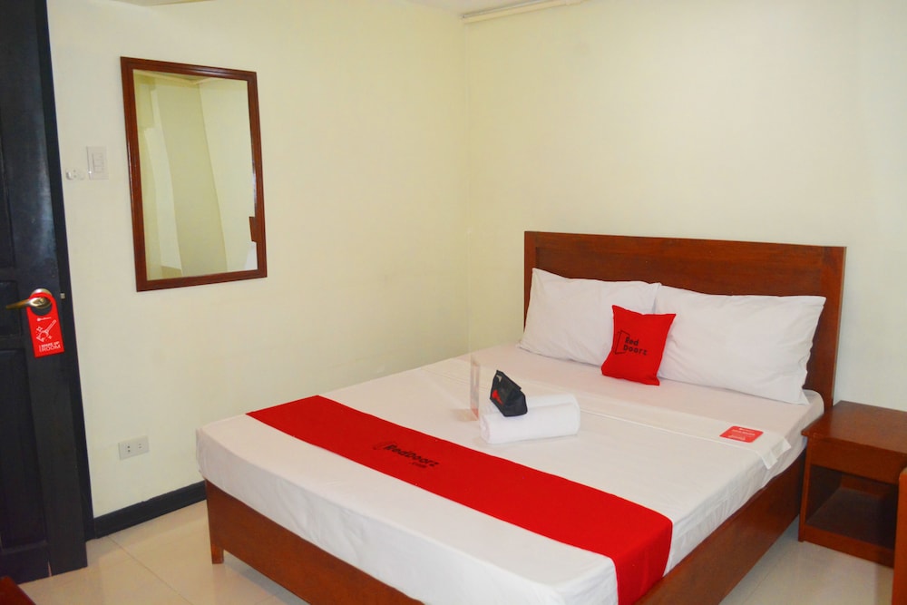 Ava Palm Suites by RedDoorz