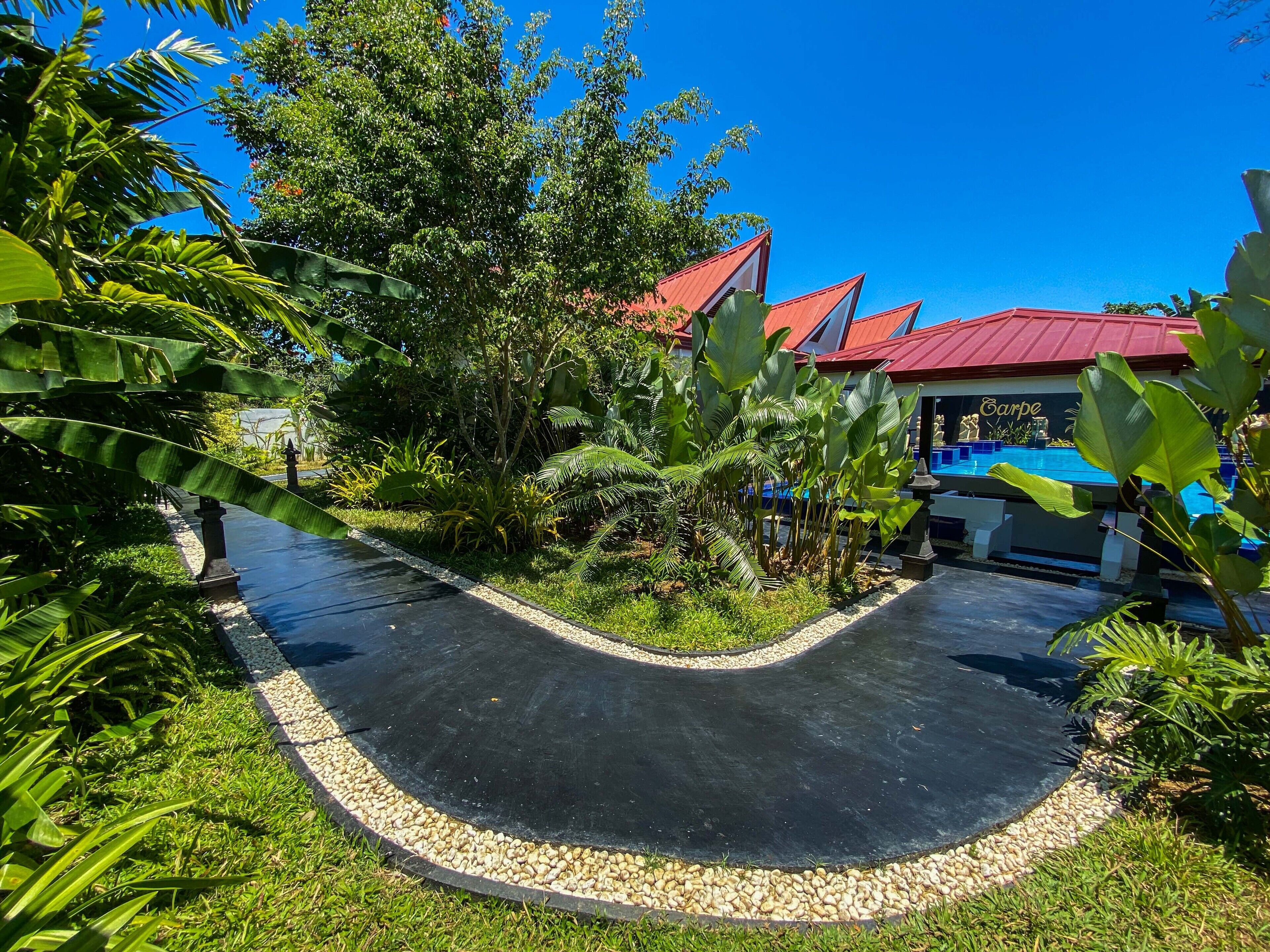 Carpe Diem Villas & Resort