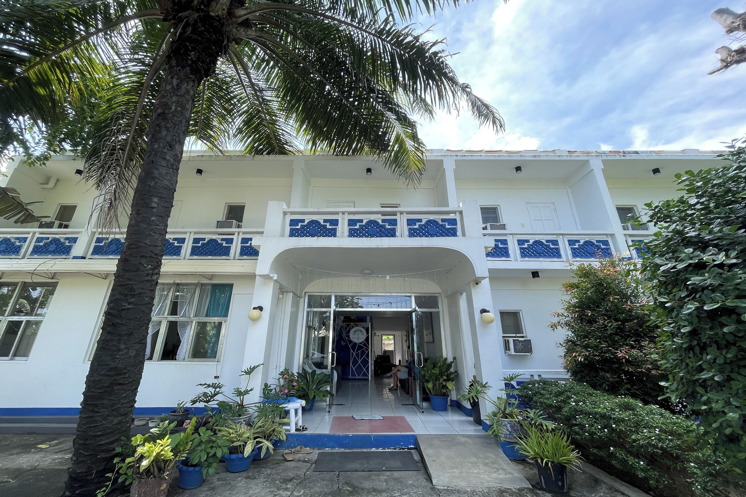 Casa De Praxides Tourist Inn