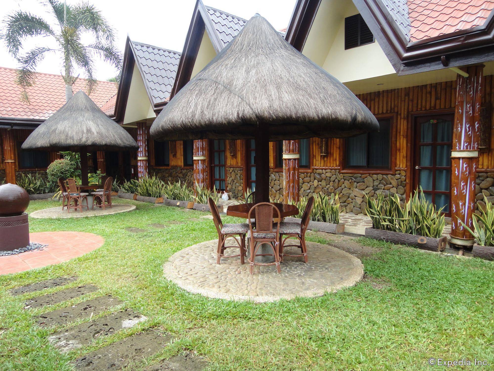 OYO 676 Casa Fuerte Bed and Breakfast