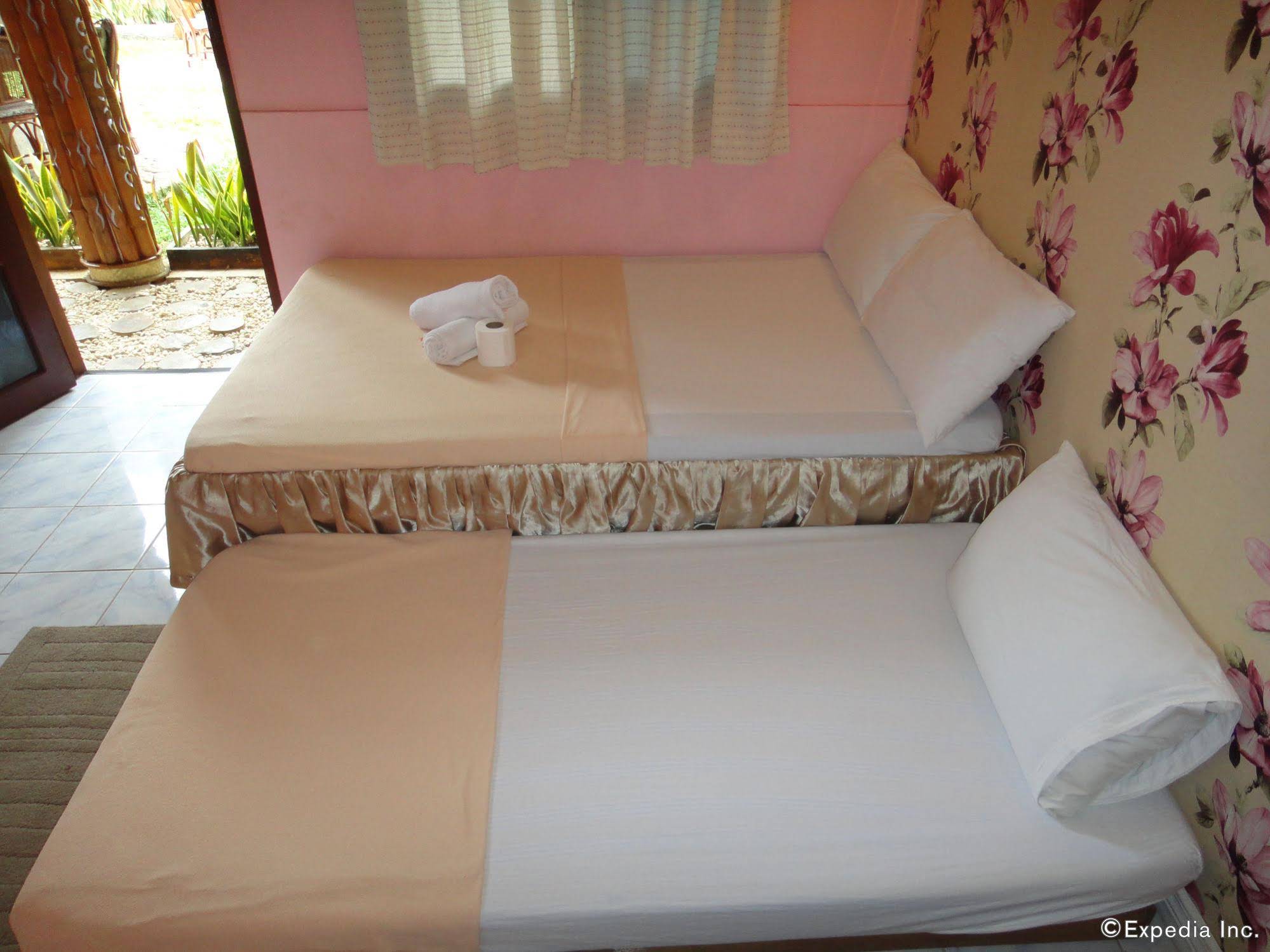 OYO 676 Casa Fuerte Bed and Breakfast