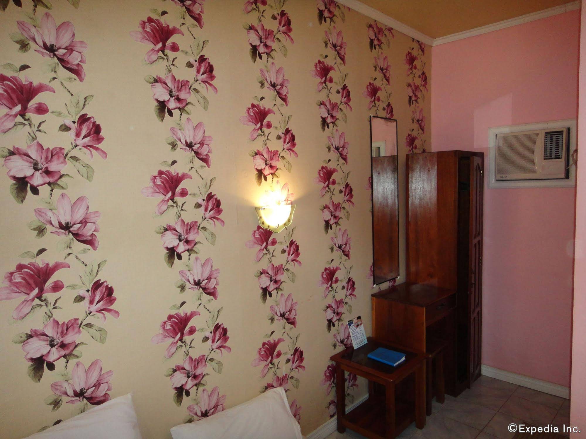 OYO 676 Casa Fuerte Bed and Breakfast