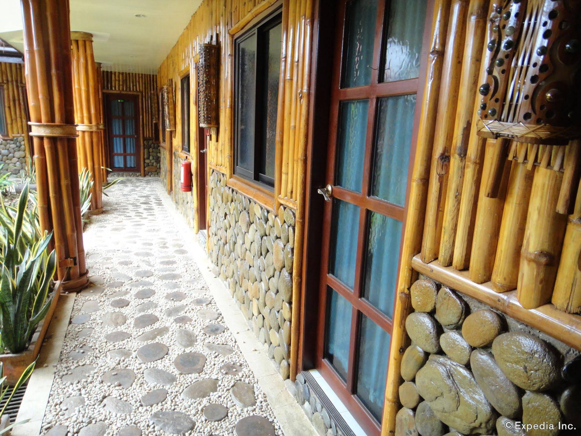OYO 676 Casa Fuerte Bed and Breakfast