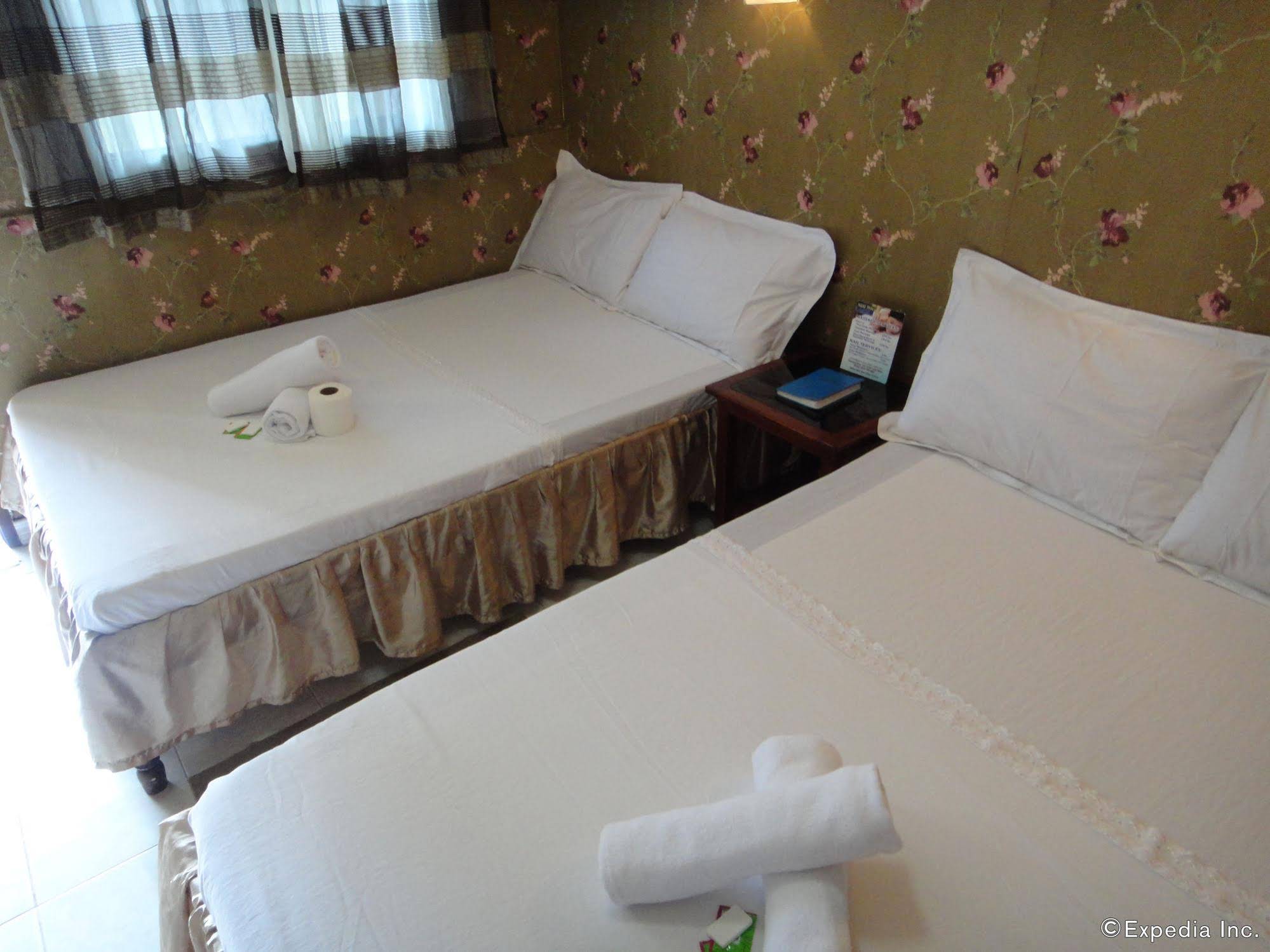 OYO 676 Casa Fuerte Bed and Breakfast