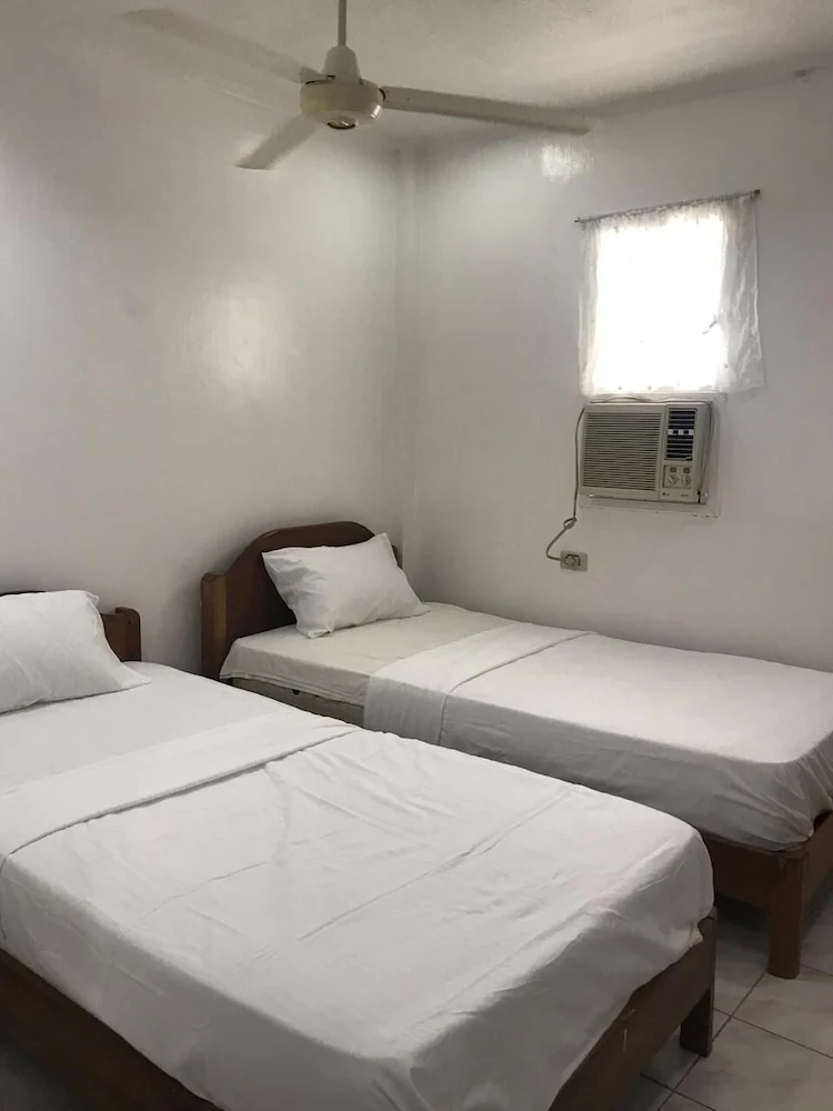 Casa Vista Blanca Inn by OYO Rooms